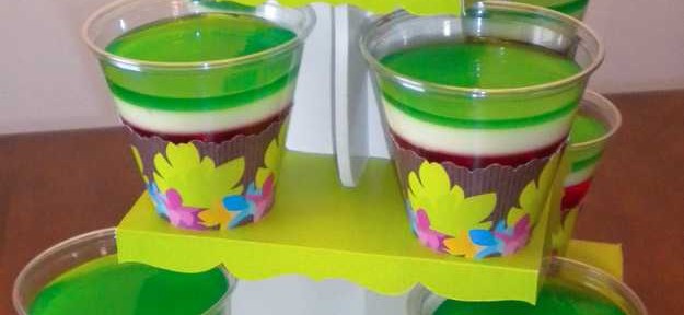 Luau Cupcake Stand Ideas